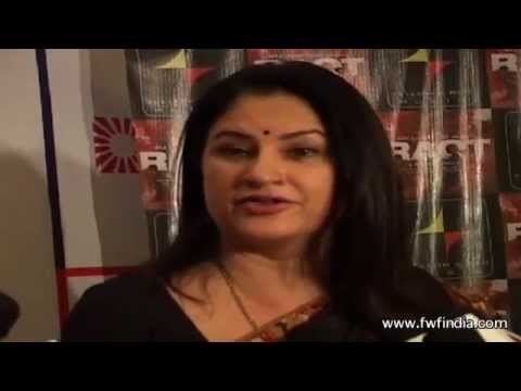 Raqt movie scenes Sheena Shahabadi Intimate Scene in Movie Raqt Ek Rishta