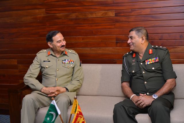 Rashad Mahmood General Rashad mahmood calls on CDS