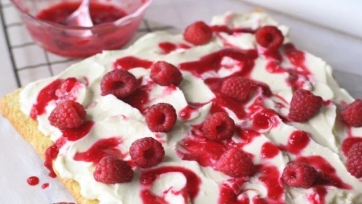 Raspberry Ripple Raspberry Ripple Cake Recipes Food Network UK