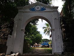 Ratnapura Dutch fort httpsuploadwikimediaorgwikipediacommonsthu