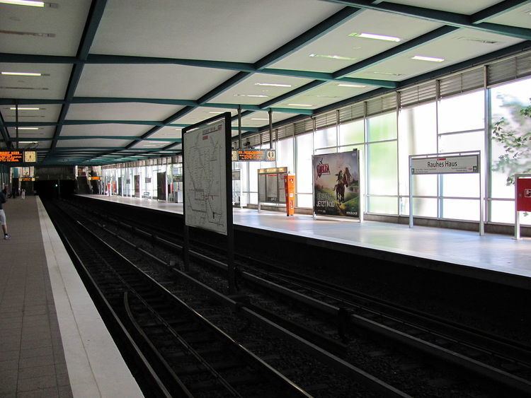 Rauhes Haus (Hamburg U-Bahn station)