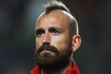 Raul Meireles www2pictureszimbiocomgiRaulMeireleszsNzlCKc