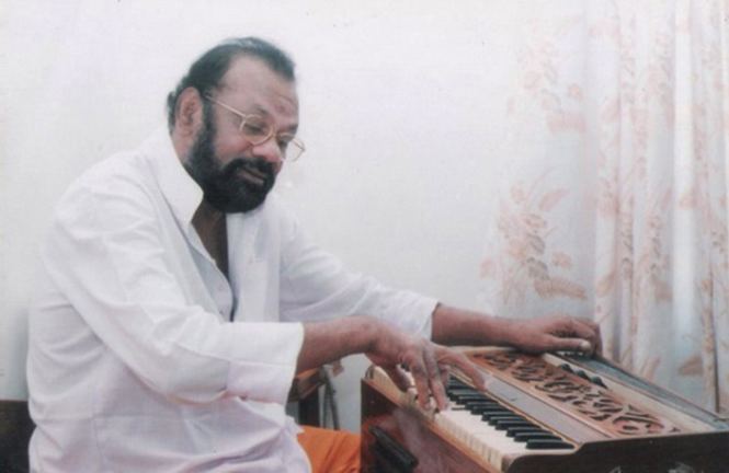 Raveendran The Tamil film songs of music director Raveendran OLD