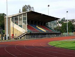 Ravenscraig Stadium httpsuploadwikimediaorgwikipediacommonsthu
