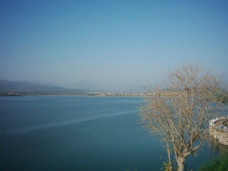 Rawal lake httpsuploadwikimediaorgwikipediaenbb3Raw
