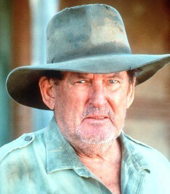 Ray Barrett Wonderful erudite39 actor Ray Barrett dies at 82 Perth Now