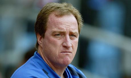 Ray Lewington Ray Lewington says he does not want to be new Fulham