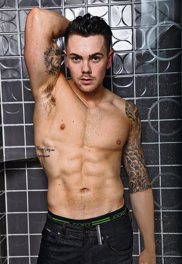 Ray Quinn Ray Quinn topless Dancing on Ice star strips off and