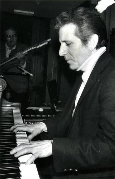 Ray Santisi Ray Santisi 81 Berklee pianist performed with and taught jazz
