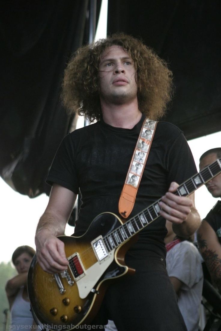 Ray Toro 32 best Ray Toro images on Pinterest Ray toro My chemical romance