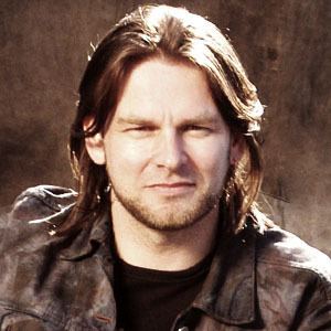 Ray Wilson (musician) Ray Wilson HighestPaid Singer in the World Mediamass