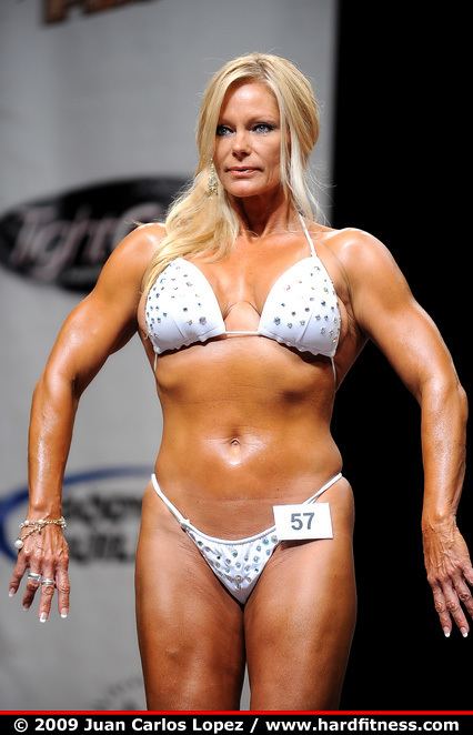 Raye Hollitt Raye Hollitt twopiece 2009 California IFBB Figure Pro