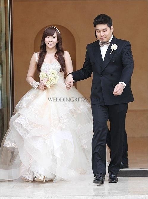 Raymon Kim Korea PreWedding Photoshoots by WeddingRitzcom