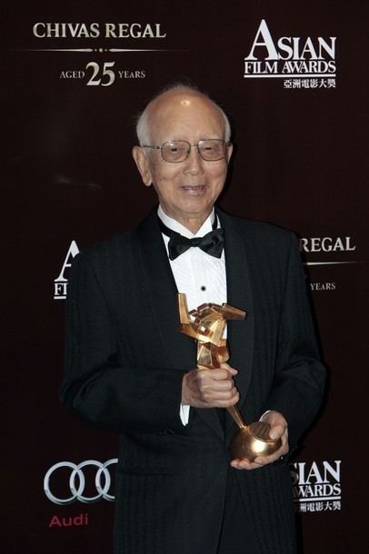 Raymond Chow Raymond Chow receives Lifetime Achievement award