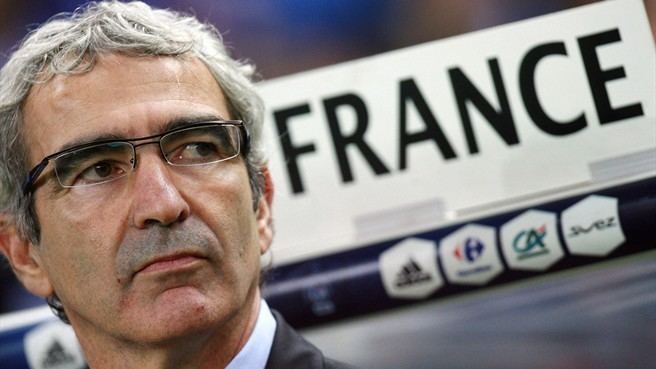 Raymond Domenech Raymond Domenech Mocks Zidane Anelka and Mourinho In His