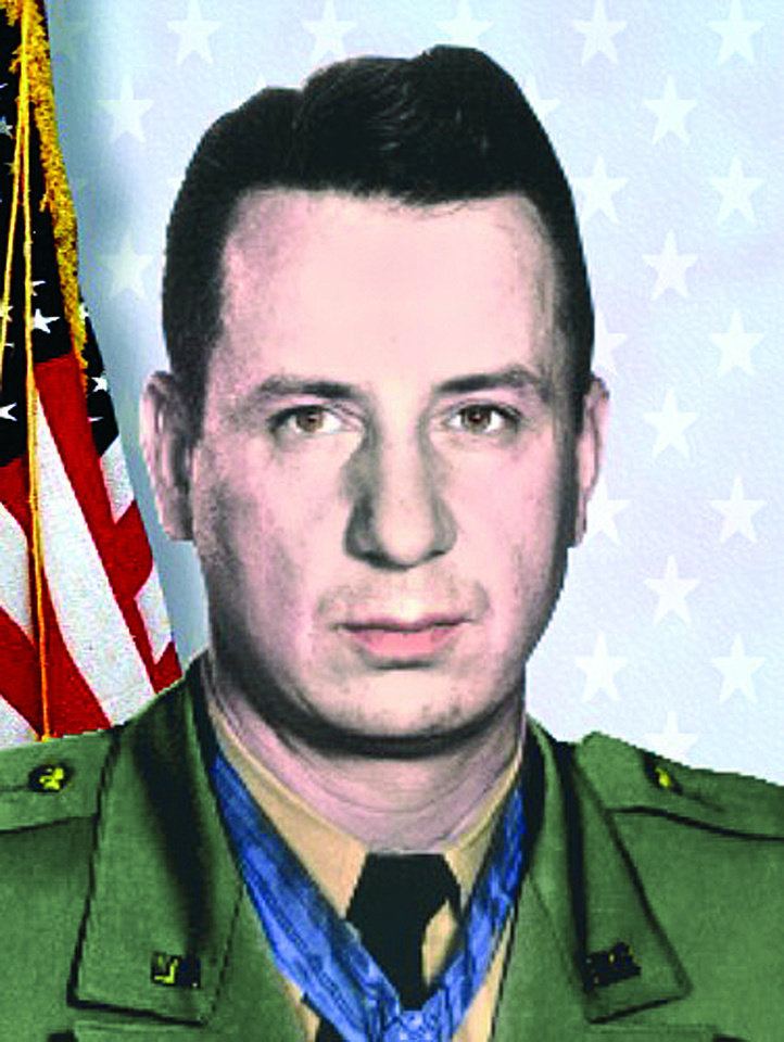 Raymond Harvey Story of Chickasaw hero Lt Col Raymond Harvey emerges into
