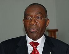 Raymond Tshibanda httpsuploadwikimediaorgwikipediacommonsthu