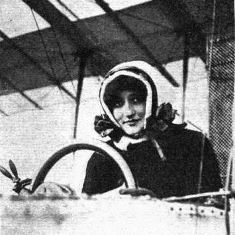 Raymonde de Laroche The Baroness of Flight HistoricWingscom A Magazine