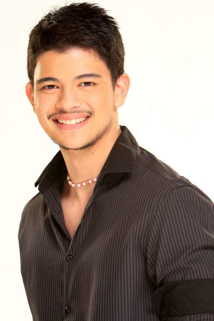 Rayver Cruz Rayver approves GeraldCristine project The US Asian
