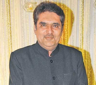 Raza Murad Raza Murad takes potshot at Narendra Modi over refusal to