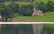 Rødven Church uploadwikimediaorgwikipediacommonsthumb226