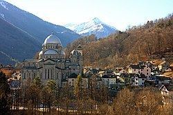 Re, Piedmont httpsuploadwikimediaorgwikipediacommonsthu