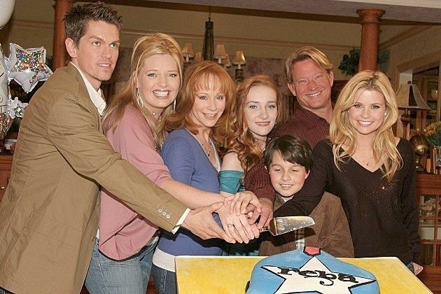 Reba (TV series) Reba39 Debuts on the WB Network