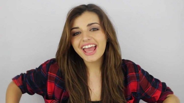Rebecca Black Rebecca Black Reacts to quotFridayquot YouTube