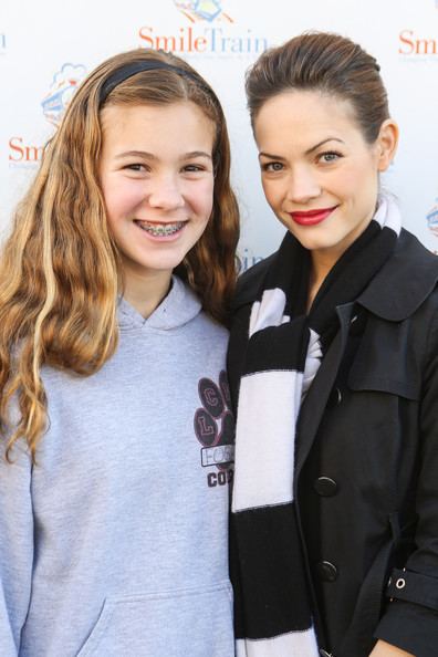 Rebecca Herbst Rebecca Herbst Photos Photos Actress Rebecca Herbst Supports Smile
