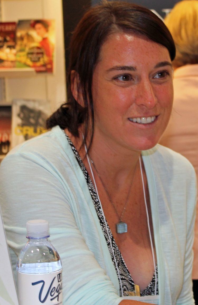 Rebecca Rasmussen httpsuploadwikimediaorgwikipediacommonsthu