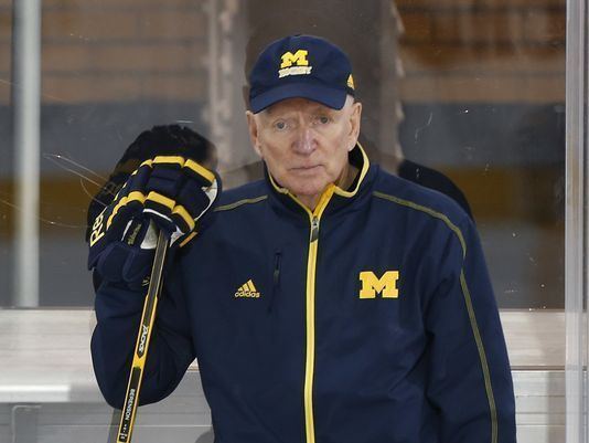 Red Berenson Michigan hockeys Red Berenson talks Joe Louis Arena his future