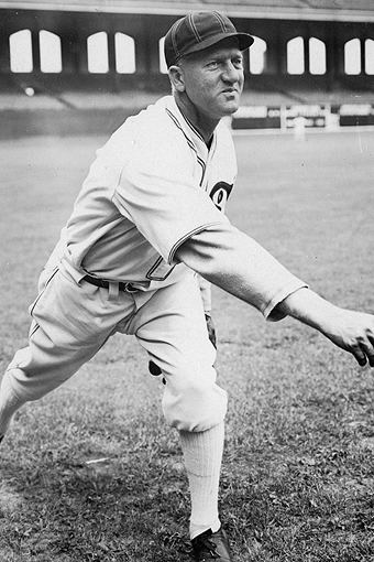 October 7, 1917: Red Faber's pitching, not baserunning, lead to White Sox  victory in Game 2 – Society for American Baseball Research