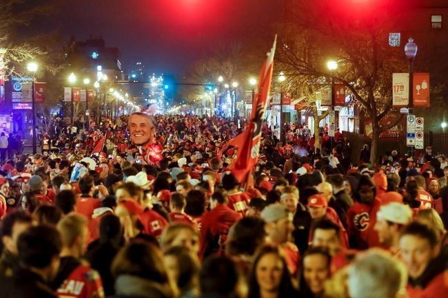 Red Mile Thousands of Calgary Flames fans pour onto Red Mile to celebrate