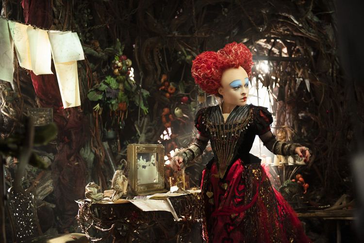 Red Queen (Through the Looking-Glass) Helena Bonham Carter on Alice Through the Looking Glass Collider