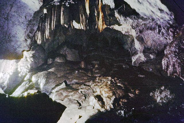 Reed's Cave
