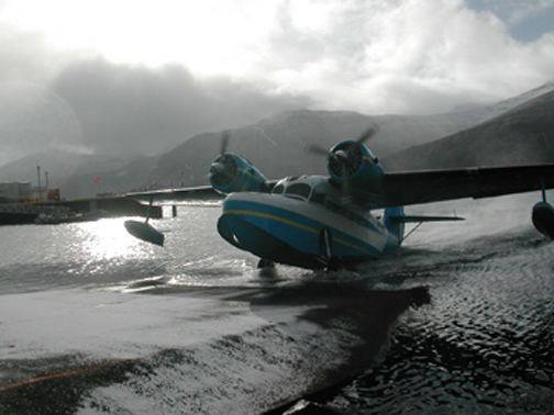 Reeve Aleutian Airways