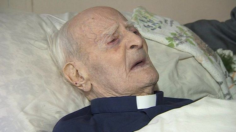 Reg Dean Britain39s oldest man marks 110th birthday BBC News