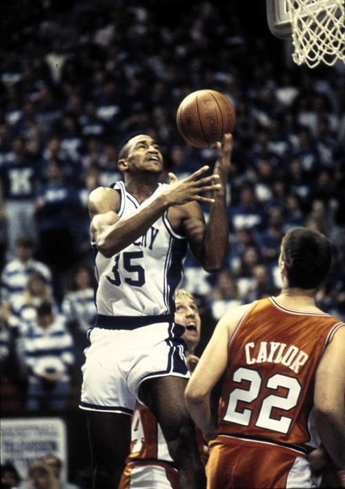 Reggie Hanson Auburn at Kentucky March 2 1991