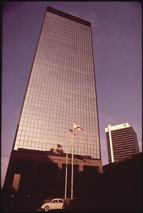 Regions Center (Birmingham) httpsuploadwikimediaorgwikipediacommonsthu