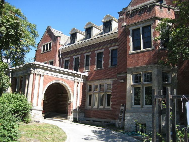 Regis College, Toronto