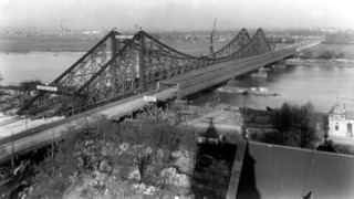Reichsbrücke Die Geschichte der Reichsbrcke