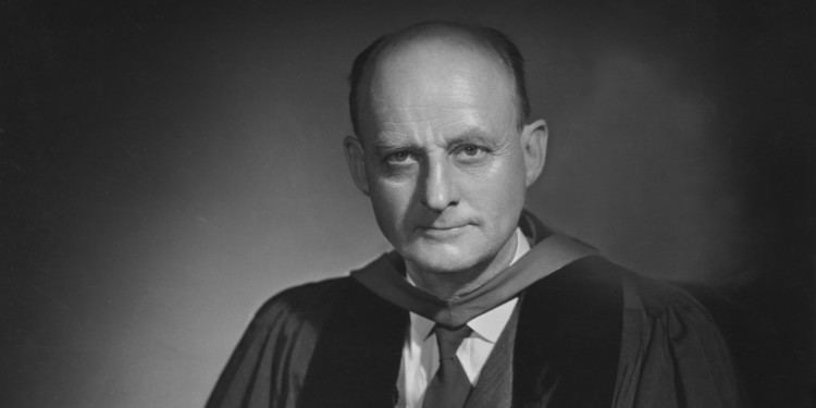 Reinhold Niebuhr Optimism Pessimism and Religious Faith Ronald Stone