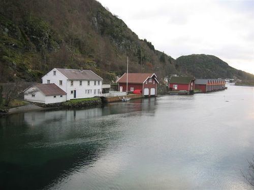 Rekefjord httpsmw2googlecommwpanoramiophotosmedium