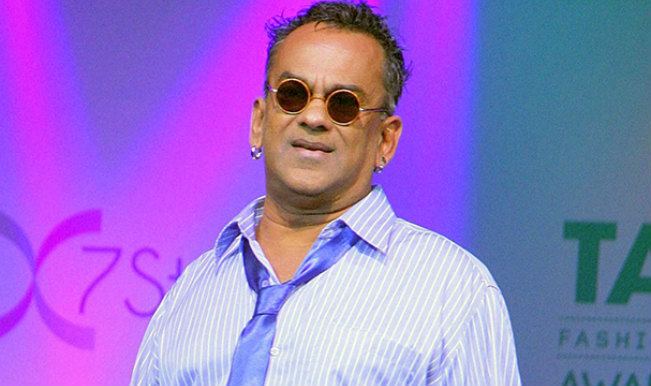 Remo Fernandes Popstar Remo Fernandes wants to defy kissing ban in Goa