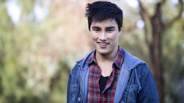Remy Hii Neighbours star Remy Hii wins special Logie Award