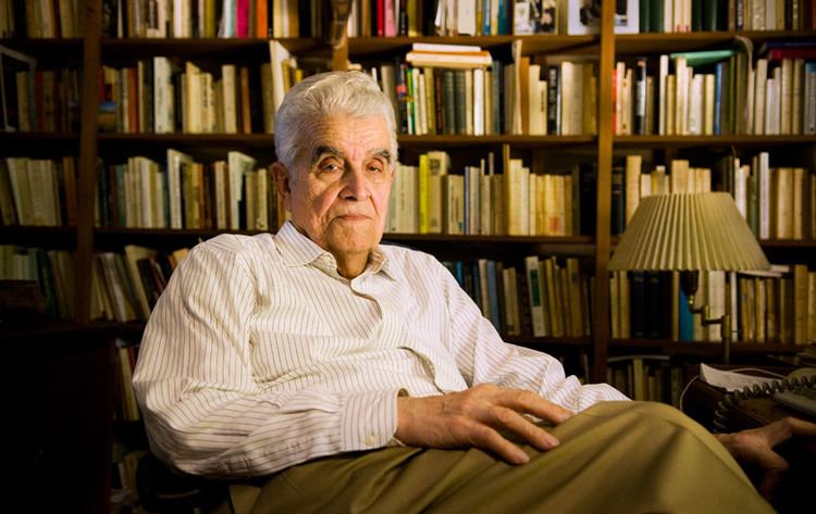 René Girard Stanford professor and eminent French theorist Ren Girard dies at 91