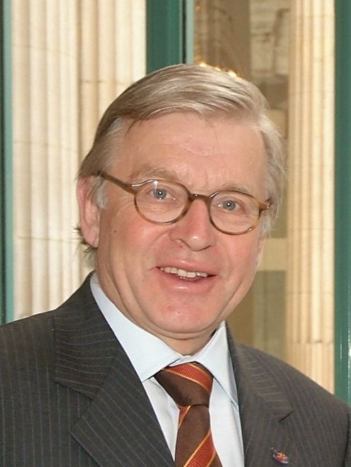 René van der Linden httpsuploadwikimediaorgwikipediacommonsbb