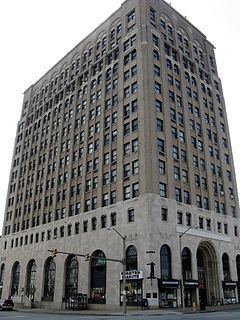 Renaissance Centre (Erie, Pennsylvania) httpsuploadwikimediaorgwikipediacommonsthu
