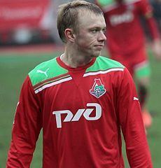 Renat Yanbayev httpsuploadwikimediaorgwikipediacommonsthu