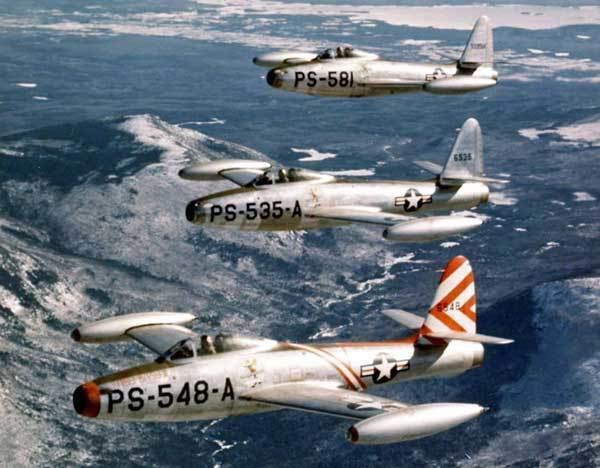 Republic F-84 Thunderjet F84 Thunderstreak Aircraft